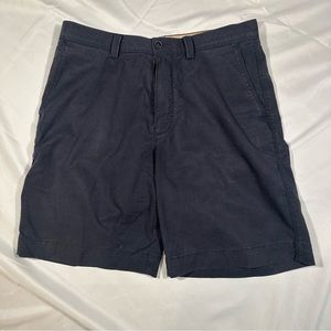 Brooks Brothers shorts. Men. Size 32. Great‎ Condition
